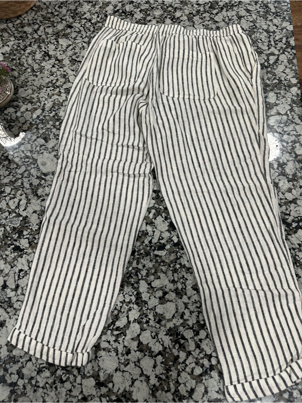 Old Navy Black & Cream Striped Linen-Blend Pants womens large